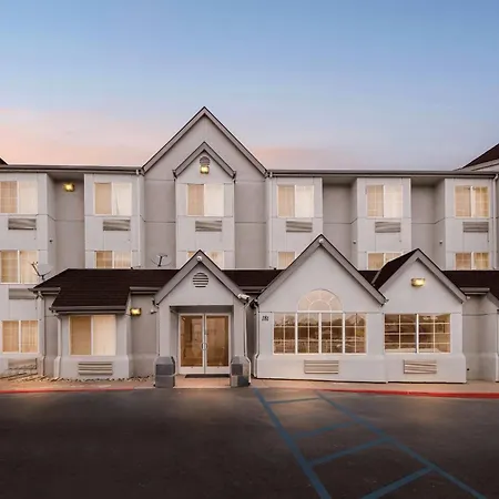 Comfort Inn & Suites Salinas City Center Area-2
